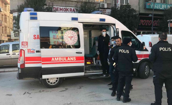 Elazığ’da bıçaklı kavga: 2 yaralı