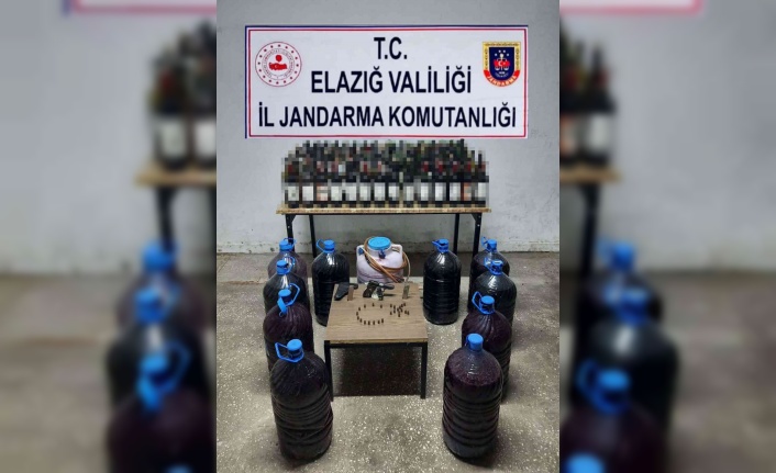 Elazığ’da yılbaşı öncesi jandarmadan sahte içki operasyonu